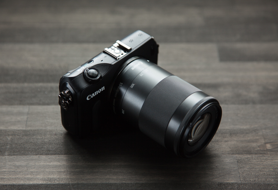 新品 Canon EF-M55-200mm F4.5-6.3 IS STM 黒