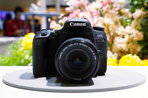 Canon EOS9000D & EOS Kiss X9i
