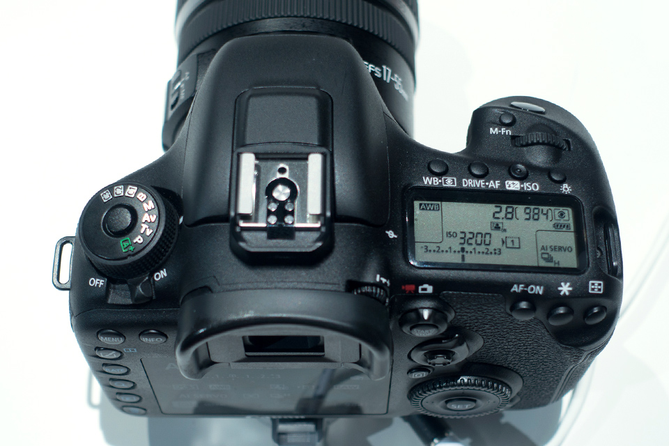 PY] フォトヨドバシ Canon EOS 7D Mark II - フォトキナ2014レポート 