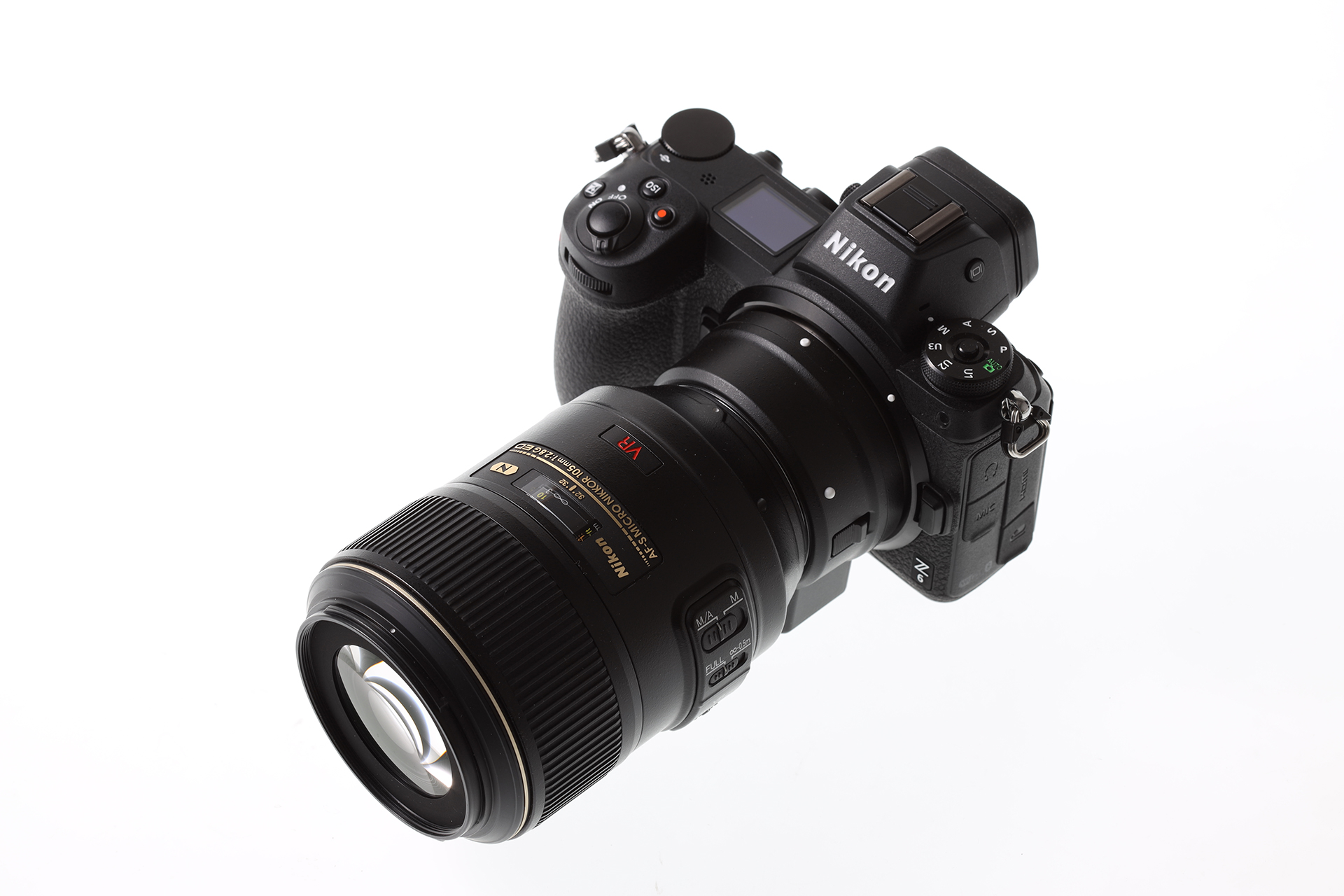 Nikon AF-S VR Micro Nikkor ED 105mm F2.8G + Mount Adapter FTZ + Z 6