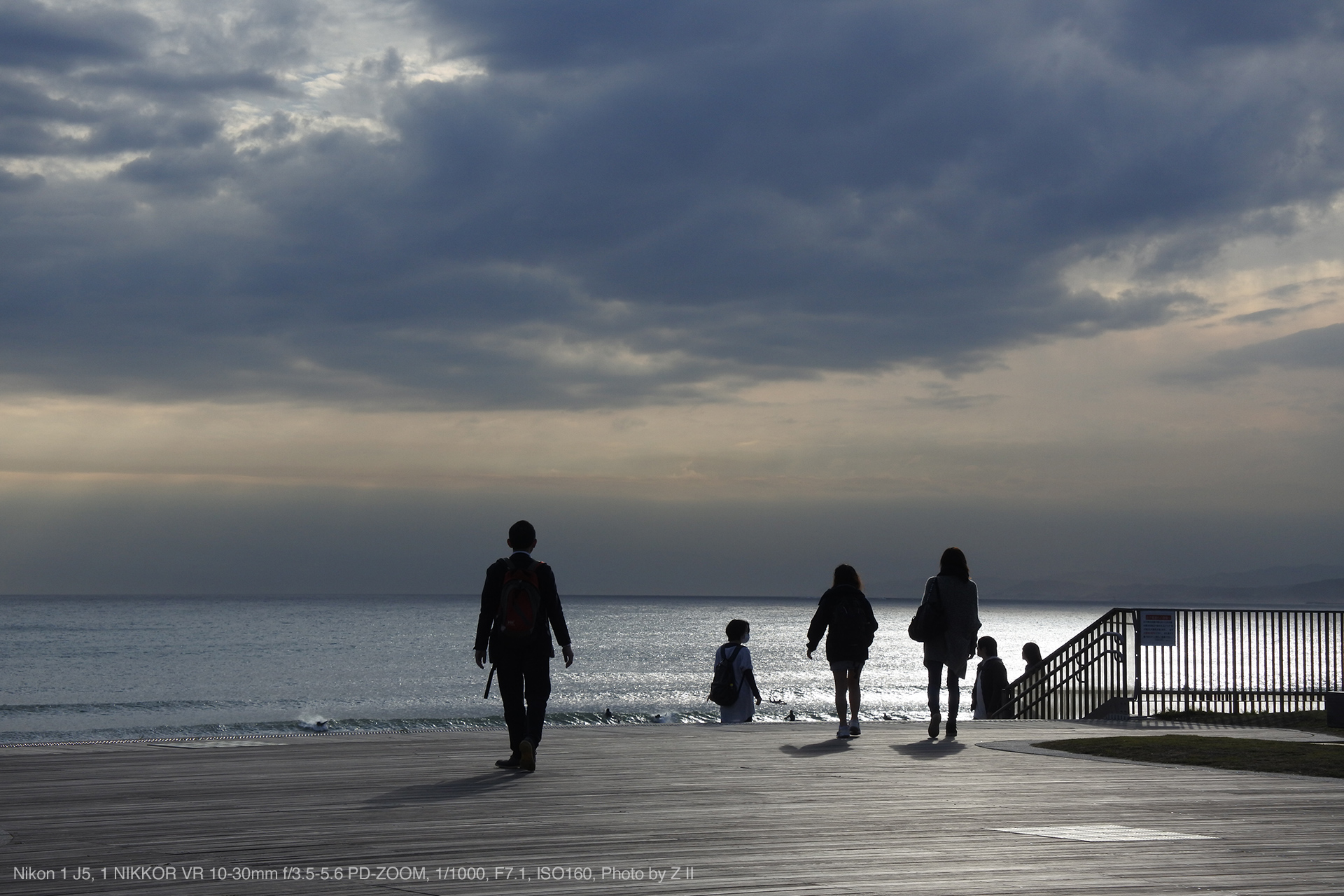 Nikon 1 J5, 1 NIKKOR VR 10-30mm f/3.5-5.6 PD-ZOOM, 1/1000, F7.1, ISO160, Photo by Z II