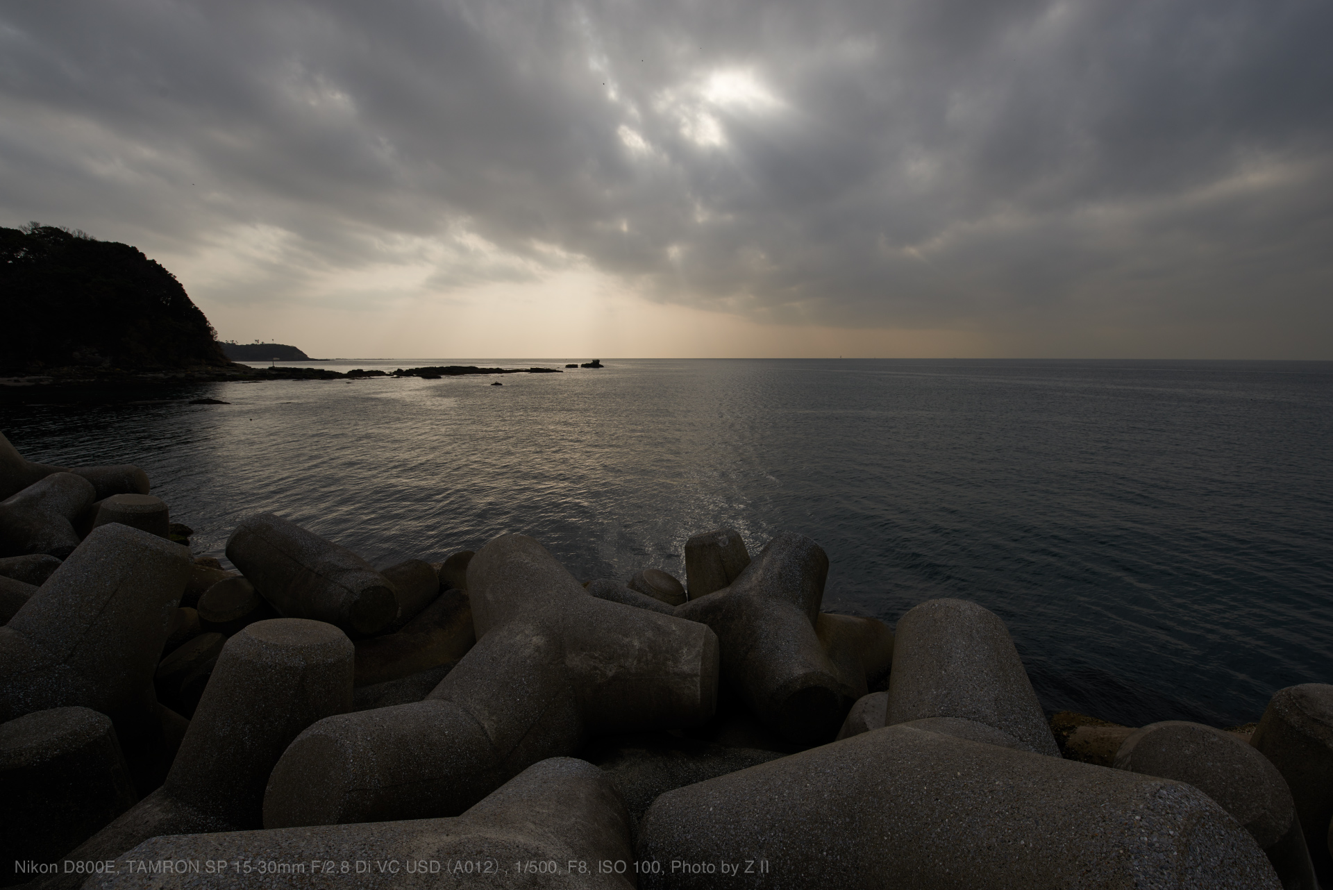 タムロン SP 15-30mm F2.8 Di VC USD A012 (キヤノン EF用)