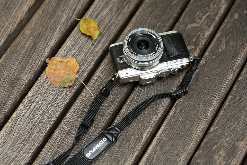 OLYMPUS PEN Lite E-PL7 | angeloawards.com