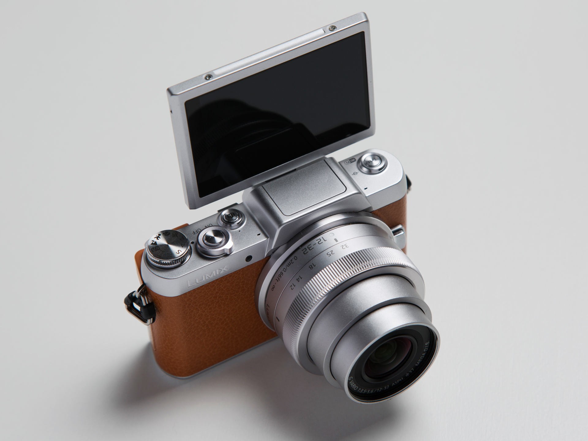 定番特価】 Panasonic LUMIX DMC－GF7 カメラ ミラーレス HgfWN