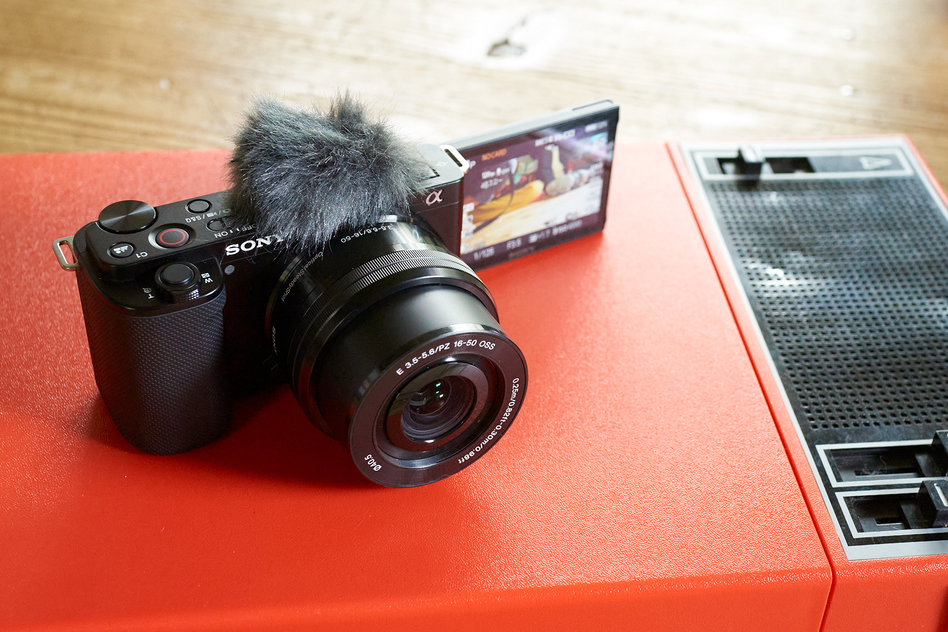 SONY VLOGCAM ZV-E10, Photo by A.Inden