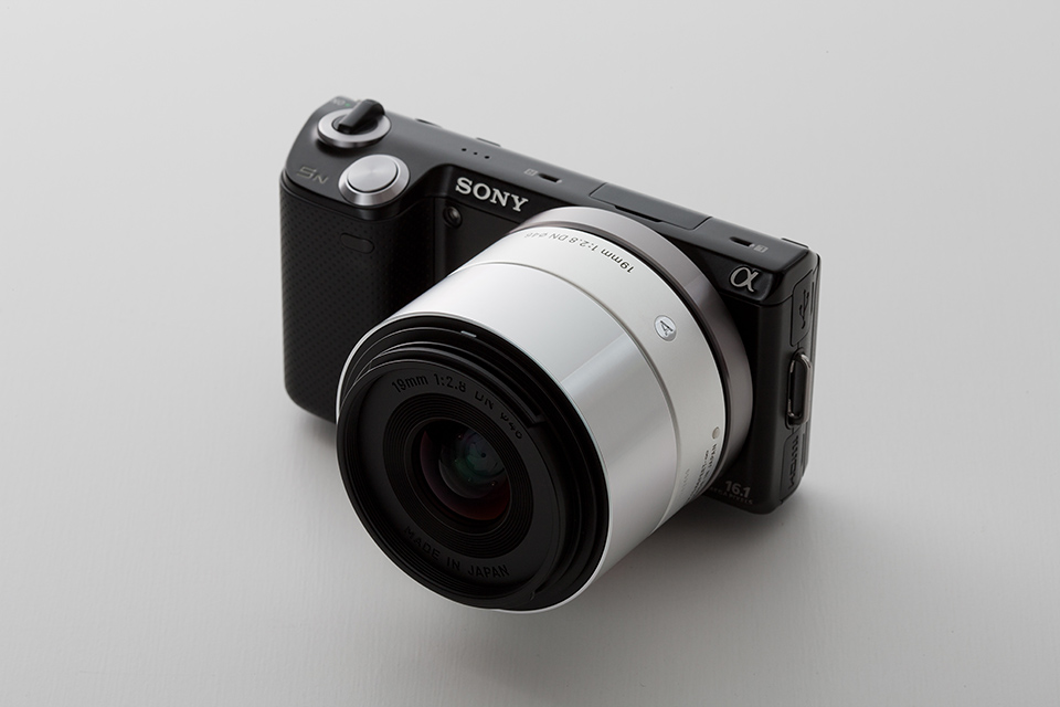 新作 人気 SIGMA 19mm F2.8 DN SE ブラック 単焦点レンズ Eマウント artbrut.jp