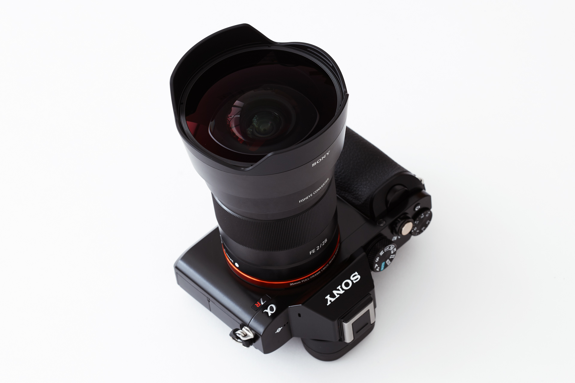 SEL28F20 & fisheye converter