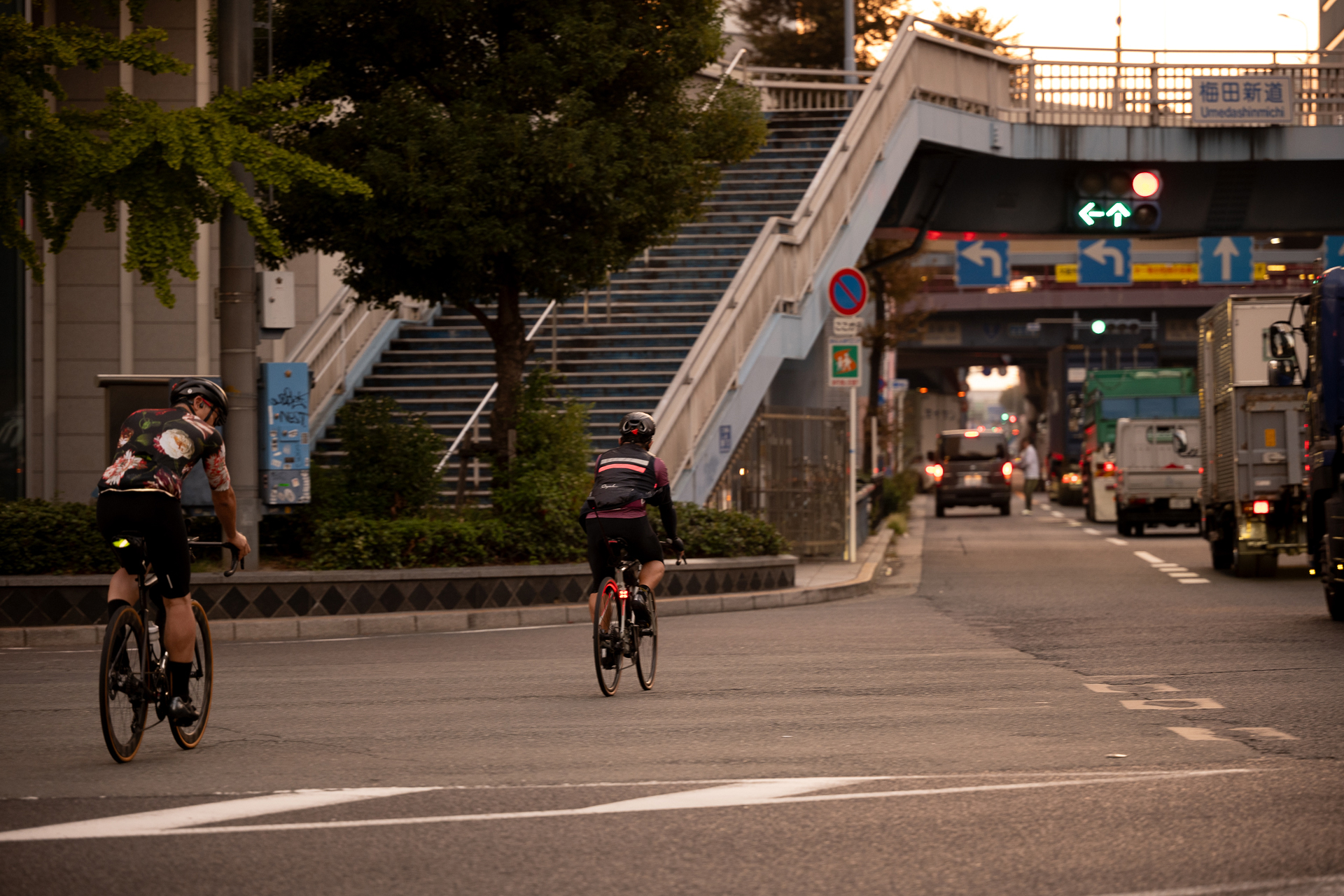 PHOTO YODOBASHI