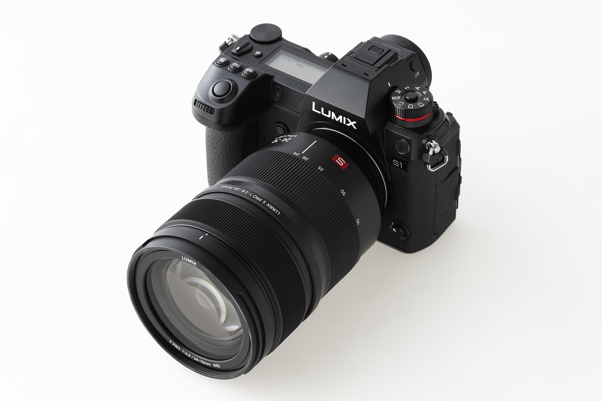 panasonic lumix 24-70mm f2.8 s proカメラ