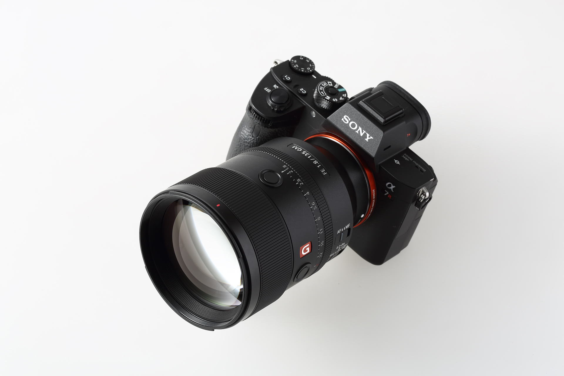 通販激安 sony FE135mm GM GMは過去最高のパフォーマンスを備えた ...